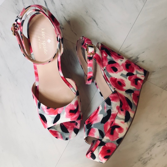 kate spade Shoes - Kate Spade Dellie Garden Floral Print Wedge Sandal